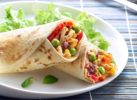 Wrap nouilles et légumes sauce soja