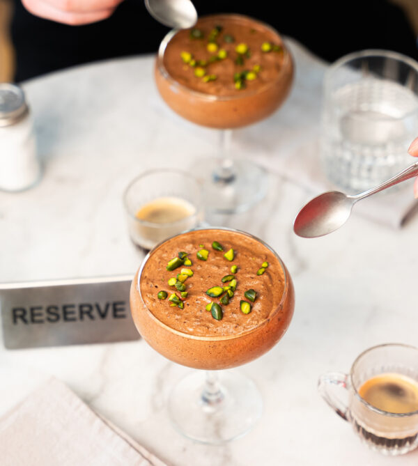 blanc-jaune-oeuf-cocotine-recette-TF-mousse-chocolat-pistache-WEB